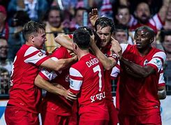 星空体育中国官网-关于弗赖堡球员齐心合力，艰难客场取得平局的信息