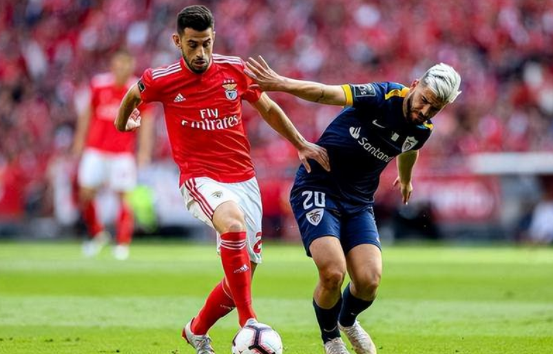 星空体育登录入口-关于第戎主场憾负巴黎，遗憾失利的信息